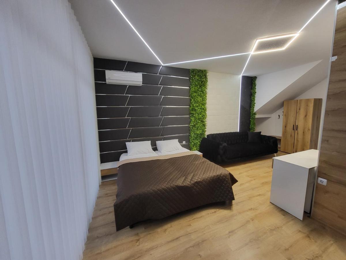 Вилно Селище Paradise View Sarnitsa ภายนอก รูปภาพ